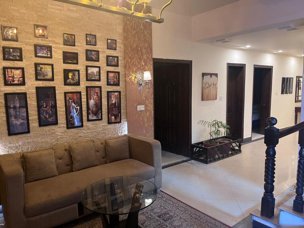 Shelton Hotel Rawalpindi Exterior foto
